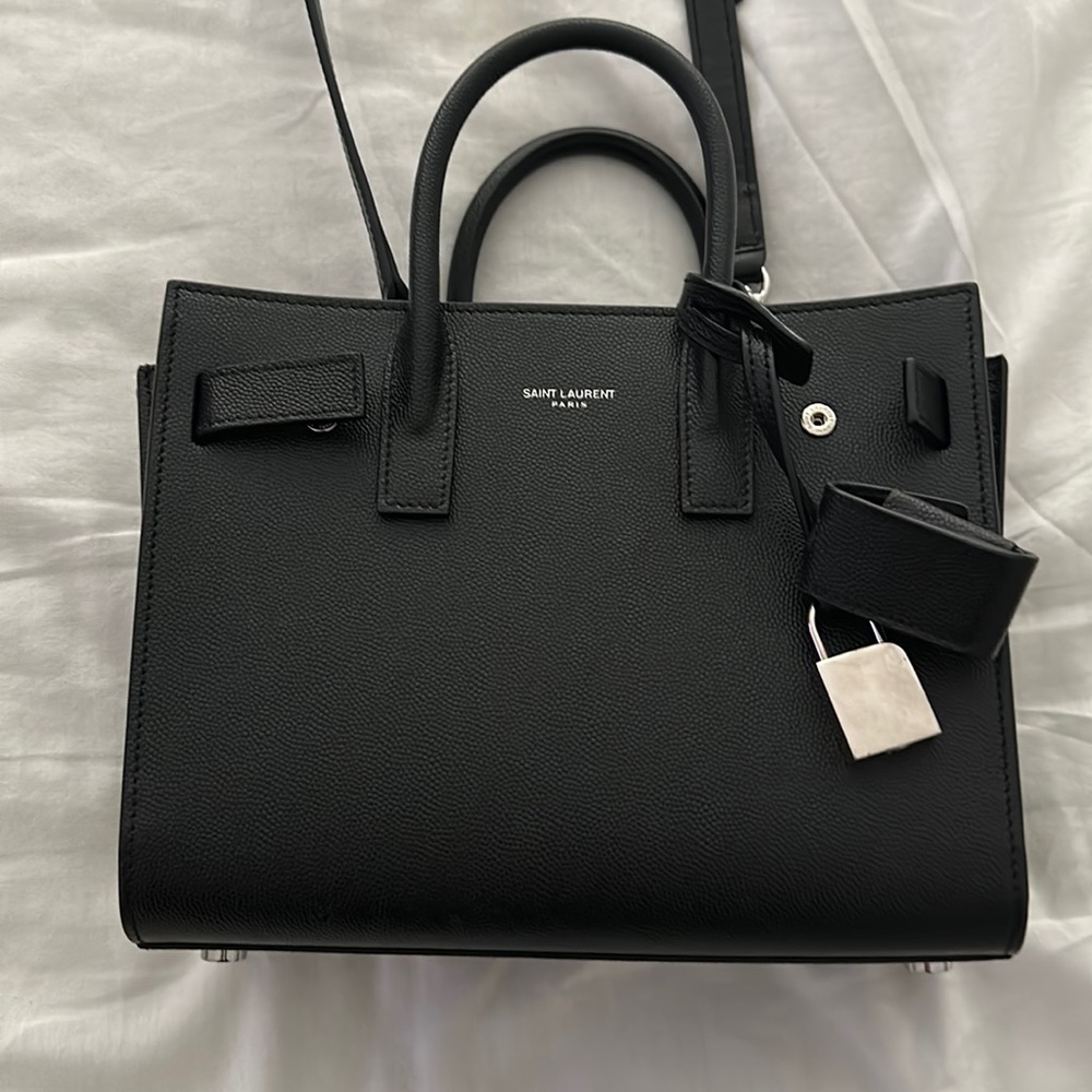 Saint Laurent Sac de Jour Nano grained leather - Black with Silver hardware
